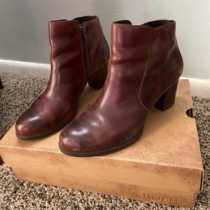 Born Cognac/Reddish Brown Leather Ankle Boots
